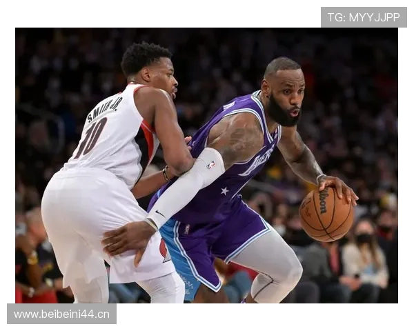 NBA高清直播：带你全程观看每一场激烈比赛精彩瞬间 - 副本 (3)